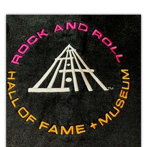 Rock and Roll Hall Of Fame black Sweatshirt Pullover mens 2x 3x round neck MUSIC